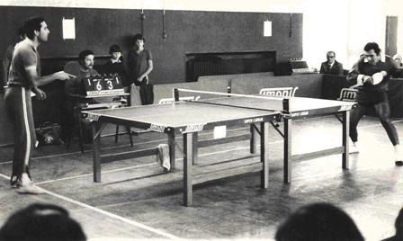 Nel 1975 i campionati italiani vengono effettuati a Milano presso la Scuola del Corpo in via Boeri